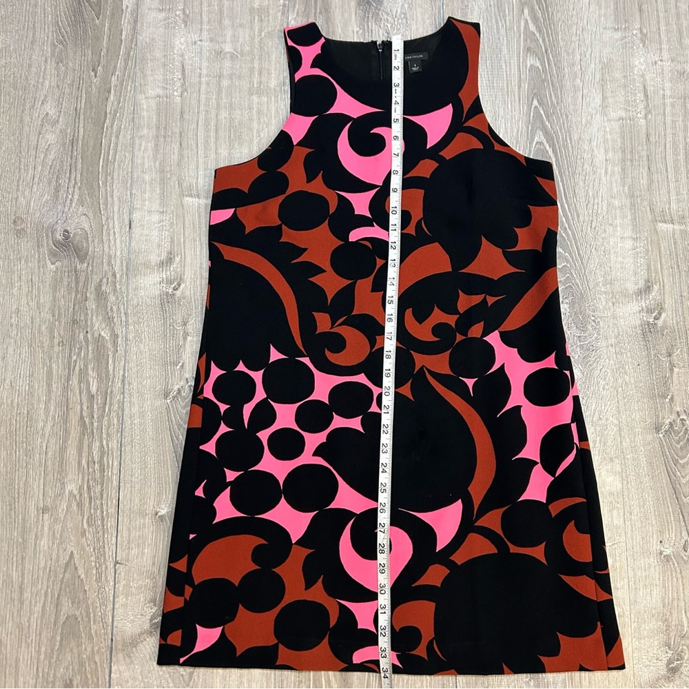 Ann Taylor Pink and Black Sheath Mini Dress with Halter Neckline for Cocktail. - Picture 6 of 8